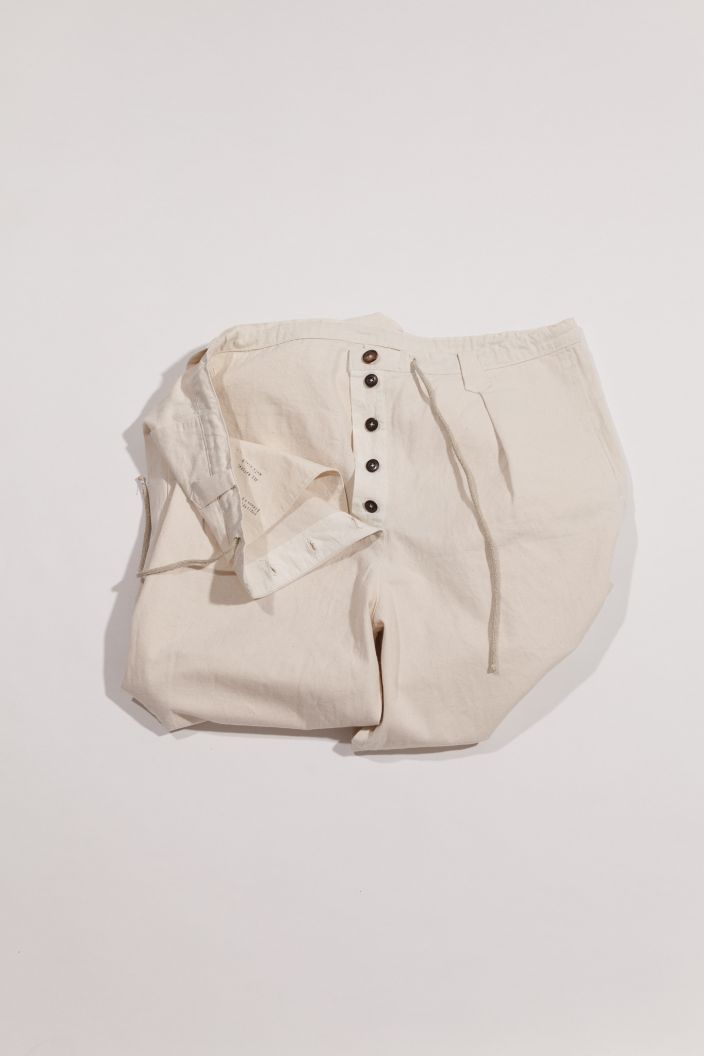 vvellness standard raw cotton pants — product view 5